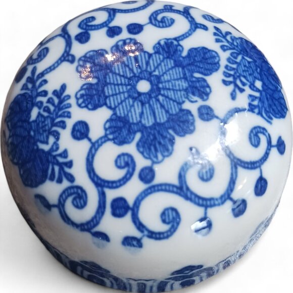 Vintage 1950s Japanese Cobalt Blue Flying Phoenix Ginger Jar with Lid – Ceramic - Picture 9 of 11